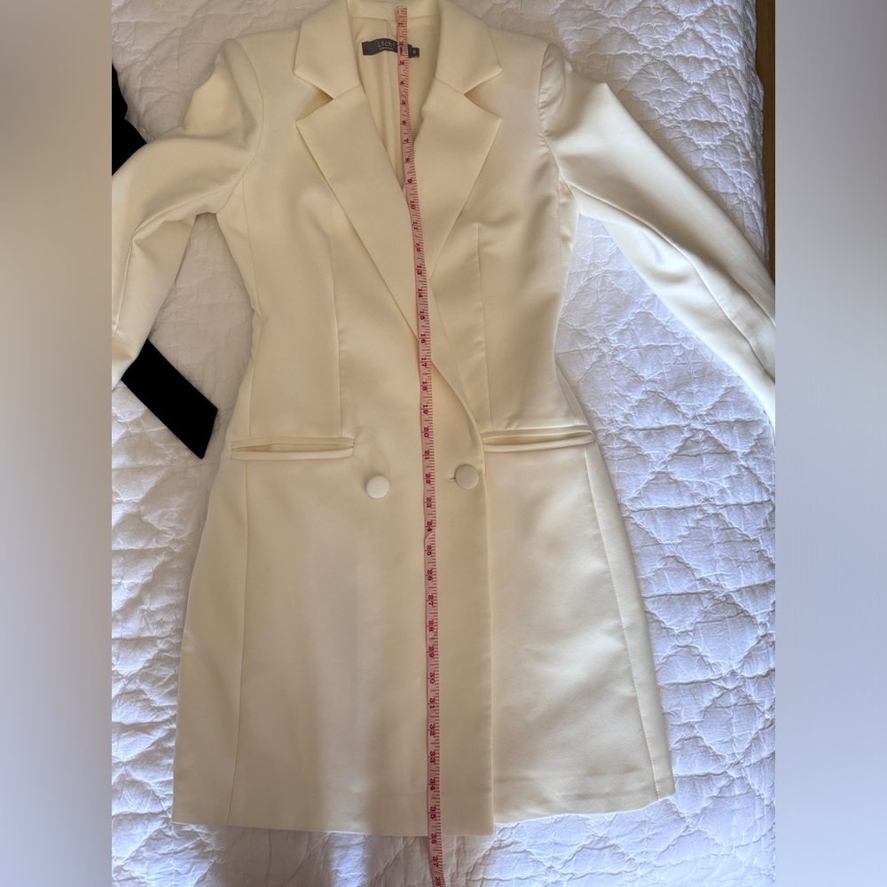 LICHI Belted Cream Mini Dress in Small - Picture 14 of 16